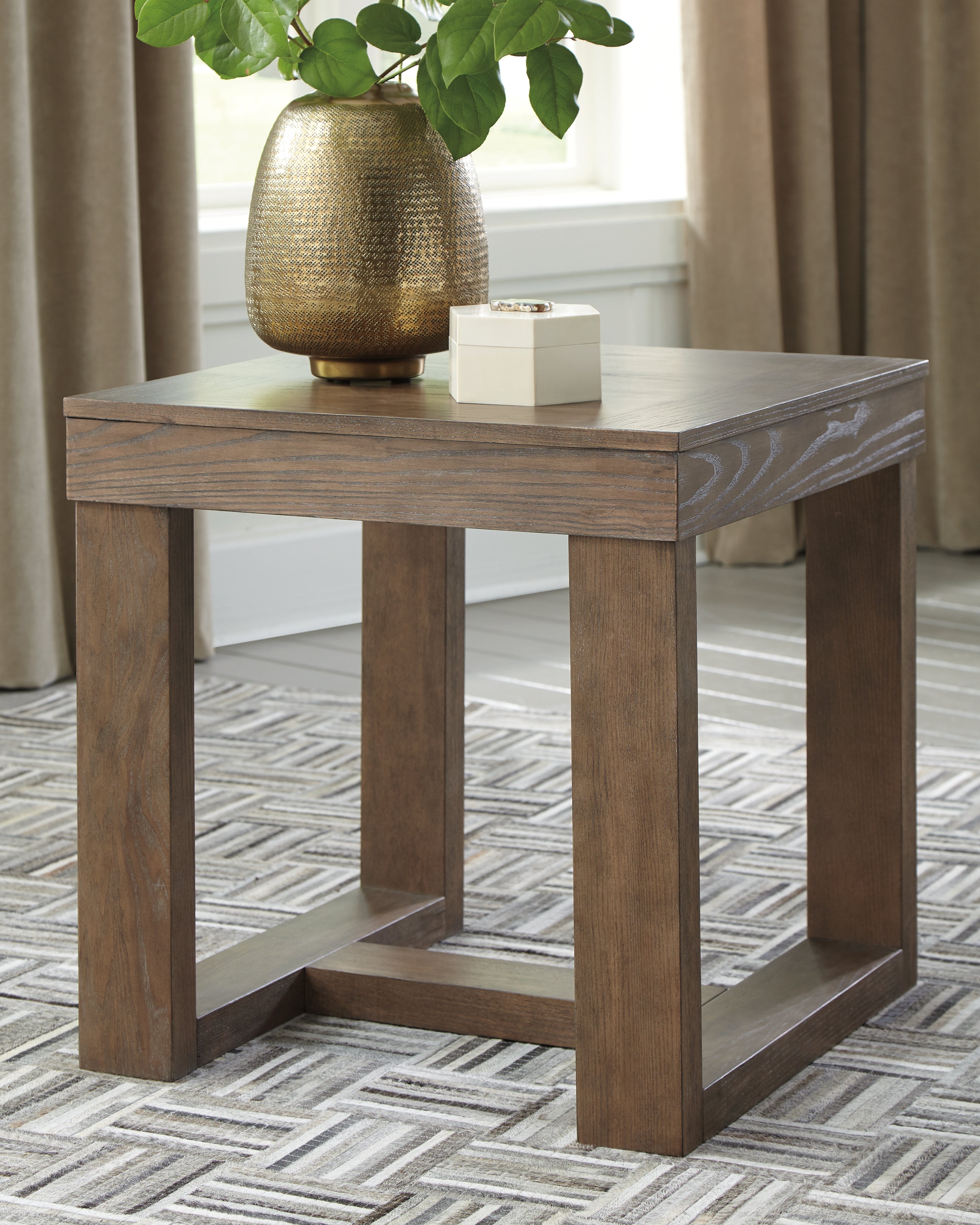 A2Z Furniture - Ashley Furniture - Cariton End Table - Square End Table / Gray - T471-2